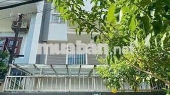 Bán nhà ngang 4.6m, 4 tầng lầu, đường thông xe tải, phường 6, gò vấp