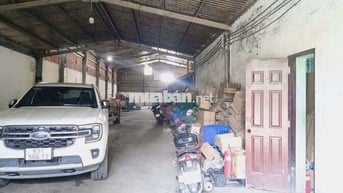 CHO  THUÊ  KHO  XƯỞNG ( 700m2) LÊ  MINH  XUÂN, HUYỆN  BÌNH  CHÁNH