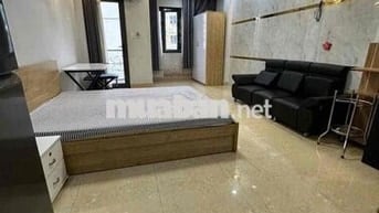 CĂN HỘ STUDIO BAN CÔNG RỘNG 43M2. FULL NỘI THẤT NGAY PHỐ ẨM THỰC NGT