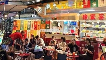 CHO THUÊ MẶT BẰNG VỈA HÈ SIÊU RỘNG Q7.