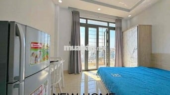🏡 Studio 40m² ngay Phan Xích Long – ban công thoáng, full nội thất cao