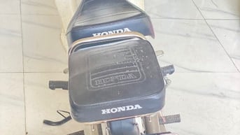 Bán xe chính chủ ít chạy xe chưa thay thế phụ tùng