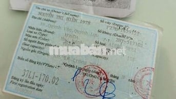 Xe chạy êm, giấy tờ đầy đủ, mua về chỉ việc chạyl