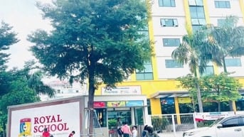 Nhà 1 trệt 1 lầu 4PN KDC Nam Hùng Vương, An Lạc Bình Tân giá 6,5 tỷ