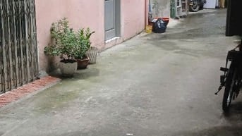 Cần bán nhà TT tầng 1 khu 2 tầng, sau 1 nhà mặt phố Khương Thượng