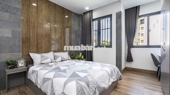 PHÒNG FULL NỘI THẤT CỬA SỔ LỚN GẦN HÀNG XANH, THỊ NGHÈ GIÁP Q1