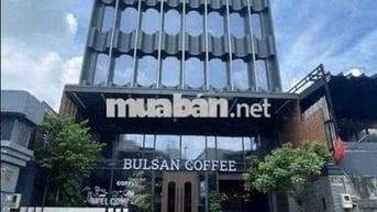 TÒA NHÀ MẶT TIỀN ĐƯỜNG ĐỐI DIỆN TRƯỜNG HỌC KẾ BÊN CHỢ BÀ CHIỂU