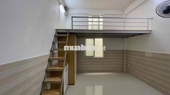 cho thuê phòng nội thất cơ bản,ban công