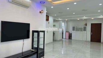 cần bán căn amber full nội thất