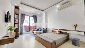 CĂN HỘ 1PN BAN CÔNG 100% TÁCH BẾP NGAY ETOWN CỘNG HÒA - FULL NỘI THẤT