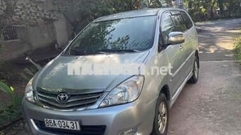 Toyota Innova 2008 J - 124846 km