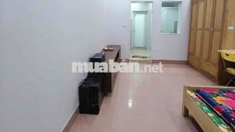 Bán nhà tập thể Việt Hưng – 30m² chỉ 1.65 tỷ, ở ngay, giá siêu hiếm!