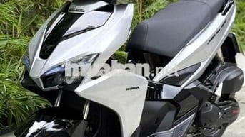Honda Air Blade Robot 2017 Màu Bạc - Hỗ Trợ Nợ Xấu