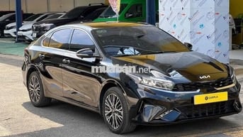 Kia K3 2.0 Premium  xe gia đình