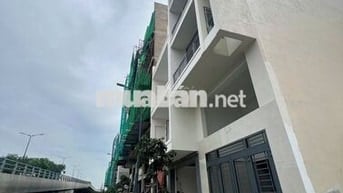 Khách tìm Nhà Đất mặt tiền đường khu Nhà Ga T3 Tân Bình liên hệ em gấp