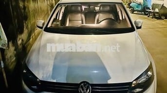 Volkswagen Polo 1.6 Sedan 2015 Trắng