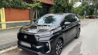 Chính chủ bán Toyota Veloz Cross Top 2024 11.000km