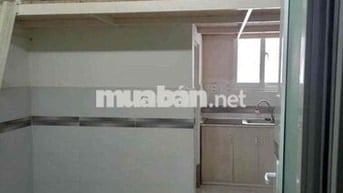 PHÒNG CÓ GÁC CỬA SỔ TRỜI THANG MÁY GẦN CẦU CHỮ Y QUẬN 5