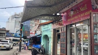 CHO THUÊ MẶT BẰNG GÓC SÂN TRƯỚC TIỆM NAILS, DƯƠNG BÁ TRẠC, P.1, Q.8