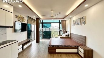 STUDIO – FULL NỘI THẤT – BAN CÔNG NGAY HỒ TÂY