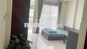 Căn hộ Studio full nội thất Quận 3, gần chợ siêu thị, hẻm xe hơi .