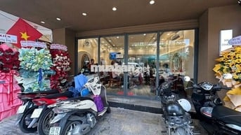 Sang nhượng mặt bằng kinh doanh + 90m2 + Nguyễn Cư Trinh/ Quận 1