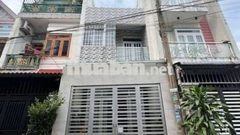 Nhà phố hoàn công kế bên trường cấp 1.2.3, gần chợ, Vincom550