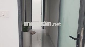 Phòng trọ tầng 1, nhà nguyên căn, mới đẹp