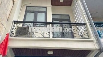 Cho thuê nhà mới, HXH CMT8 3PN giá 18 triệu