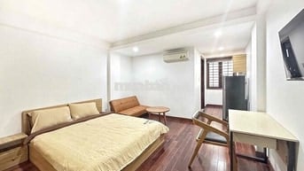 CHÍNH CHỦ, CHO THUÊ PHÒNG STUDIO CỬA SỔ, CAO CẤP,GẦN CHỢ BẾN THÀNH Q1