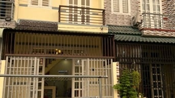 Bán gấp nhà trong 15 ngày - SH công chứng trong ngày 