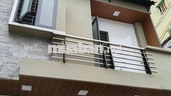 Cho Thuê Nguyên Căn Nhà Đường 3/2 P14 Q10