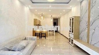 Bán nhà gần Đầm Sen, ngay ngã 4 bốn xã, hxh thông thoáng