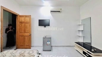 CĂN HỘ DỊCH VỤ SIÊU RỘNG CHỈ TÍNH ĐIỆN NƯỚC NGAY TRUNG TÂM TÂN PHÚ