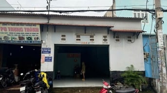 Nhà xưởng cho thuê hẻm xe container 12m