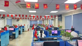 NHÂN VIÊN CSKH VIETTEL LÀM VIỆC TẠI CẨM LỆ ĐÀ NẴNG