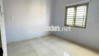 CHO THUÊ PHÒNG TRONG NHÀ GIỜ TỰ DO - TÂN PHÚ