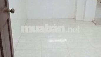 PHÒNG + GÁC + WC CỬA GỖ CHỐNG ỒN