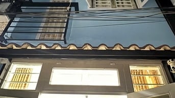 Nhà mặt hẻm xe hơi Nguyễn Tất Thành, Q.4, (66,1m²), chỉ 3,25 tỷ