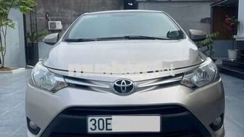 2016 E Số sàn- 120000 km