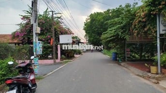 Hòa Lợi kế Ủy Ban, dt 357m, thổ cư 70m - giá 2 tỷ.