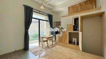 STUDIO BAN CÔNG FULL NỘI THẤT CHUẨN CHUNG CƯ MINI  NGAY KHU SÂN BAY