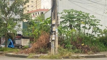 Bán lô đất đầu ve 2 mặt tiền vị trí thuận lợi