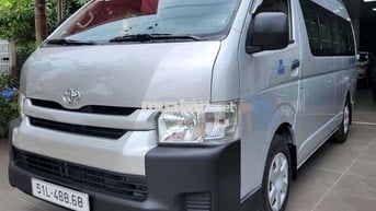 Toyota Hiace 2014 tải Van 3N/940kg xe đẹp mới
