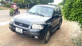 Ford Escape 2002 3.0 V6 4x4 ( xe đang chạy )