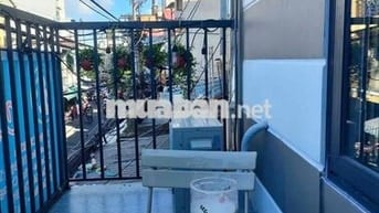 CHO THUÊ CHDV DUPLEX ĐOÀN VĂN BƠ, Q4