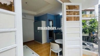 CĂN HỘ STUDIO - FULL NỘI THẤT - BAN CÔNG NGAY QUANG TRUNG