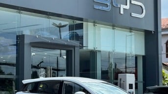 BYD M6 -MPV 7 CHỖ - XE GIAO NGAY