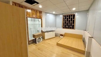 cho thuê nhà HXT sát MT Cộng Hòa 5.5x20m, hâm 2 lầu giá 27 triệu