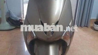 Bán xe chính chủ Lead 2011 màu đồng